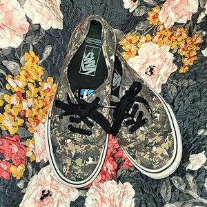 Nintendo x Vans duck hunt shoes